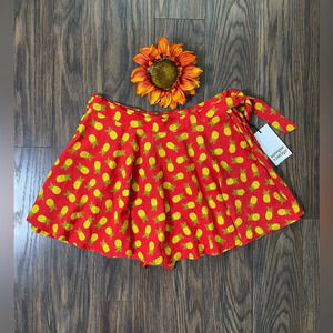 🦋B2G1🦋UNIQUE VINTAGE Red Pineapple SideTie Skort Wrap NWT | MEDIUM |